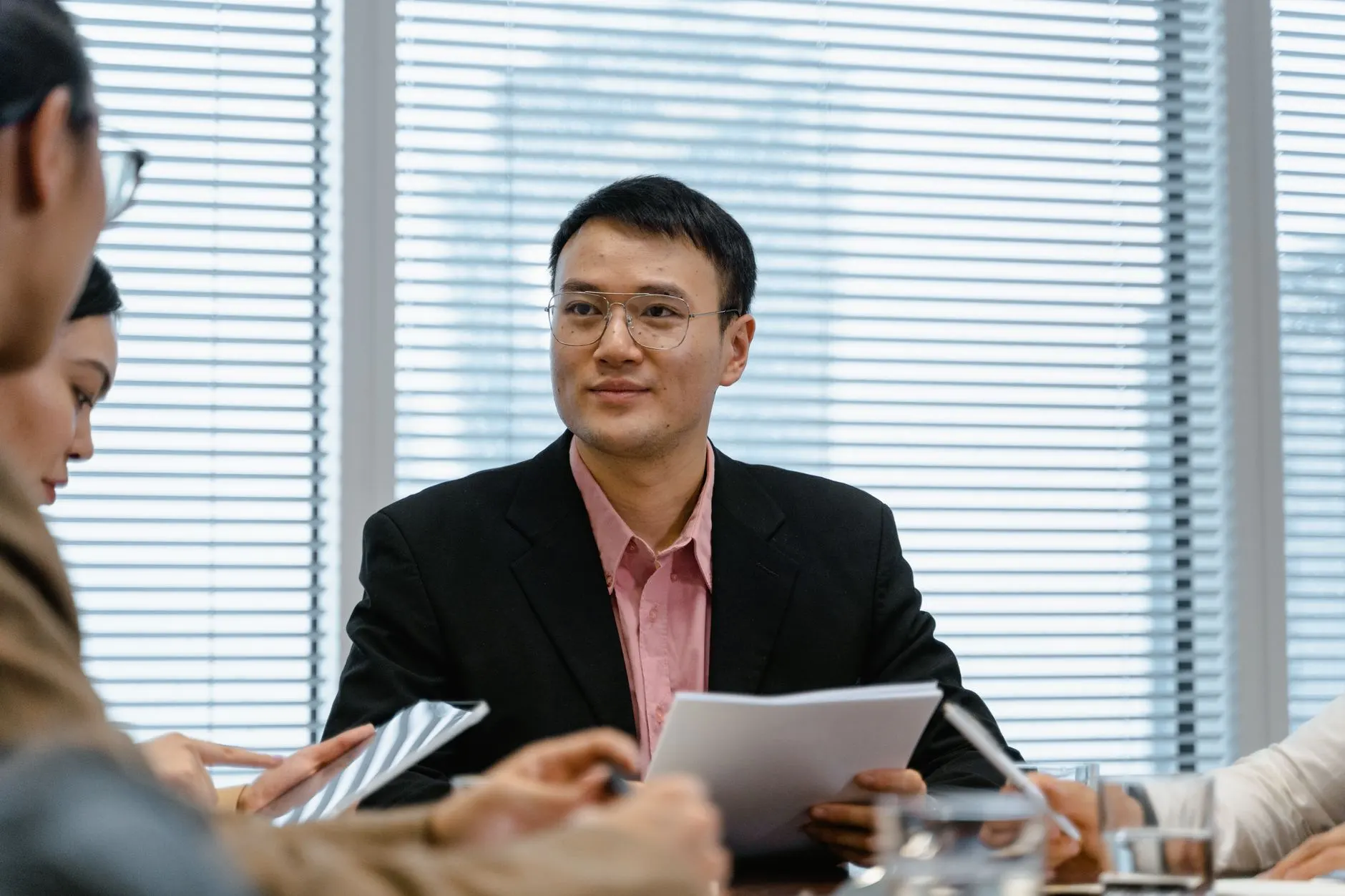 渝中区音迪娱串口服务器与工业交换机选型要点解析